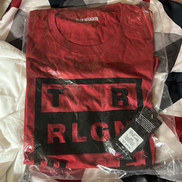 2 true religion shirts - Picture 4 of 6